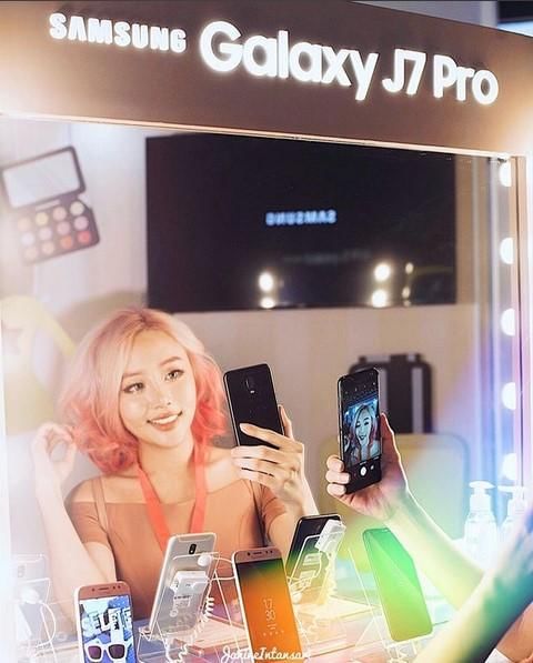 instagram.com/janineintasari