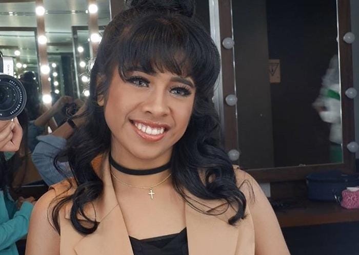 instagram.com/@mona_larisa.mg