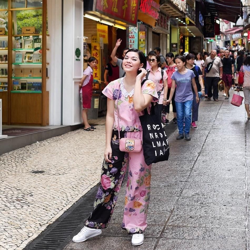 Instagram.com/mamaofsnow