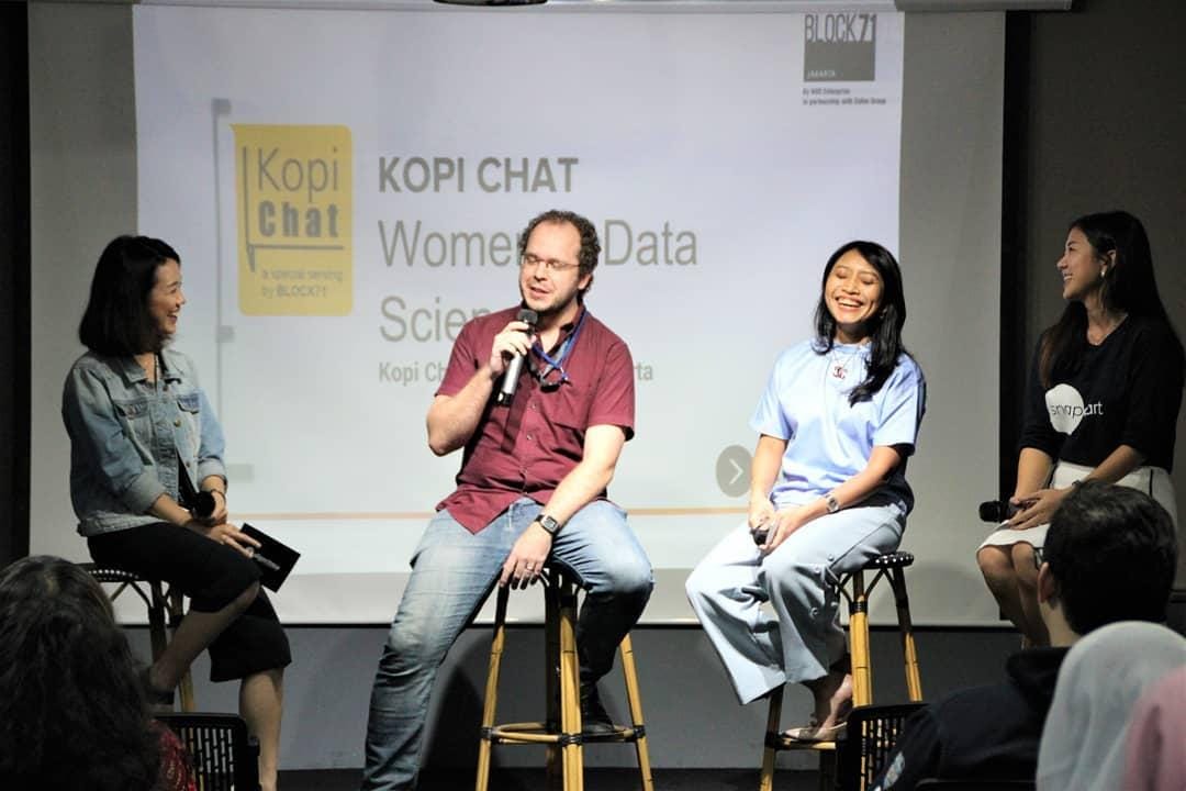 Instagram.com/teamalgoritma