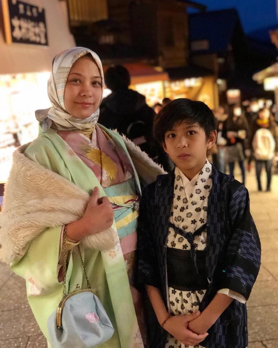 Instagram.com/rachelmaryams