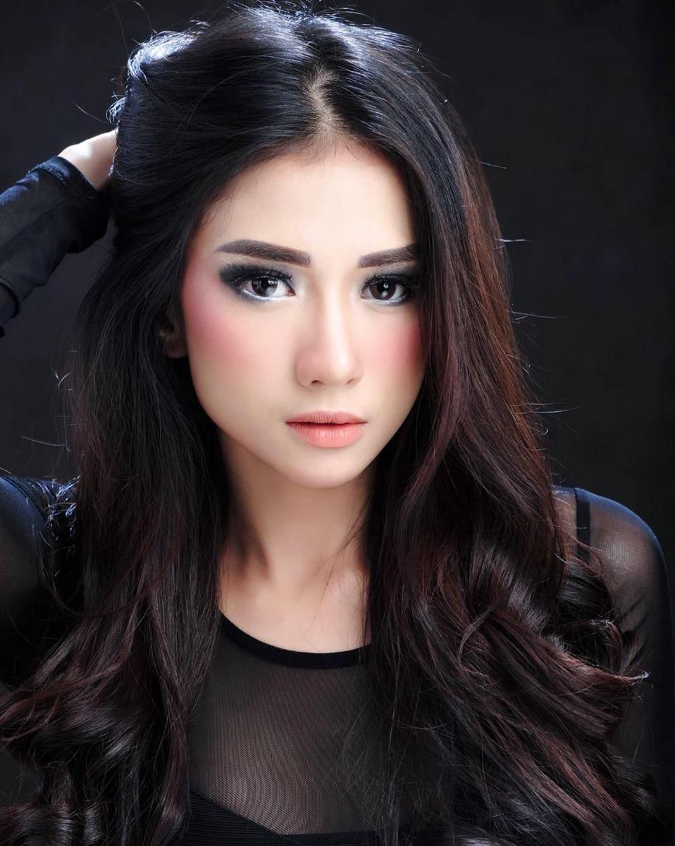 Instagram.com/bellalunaferlinn, bambangrsd