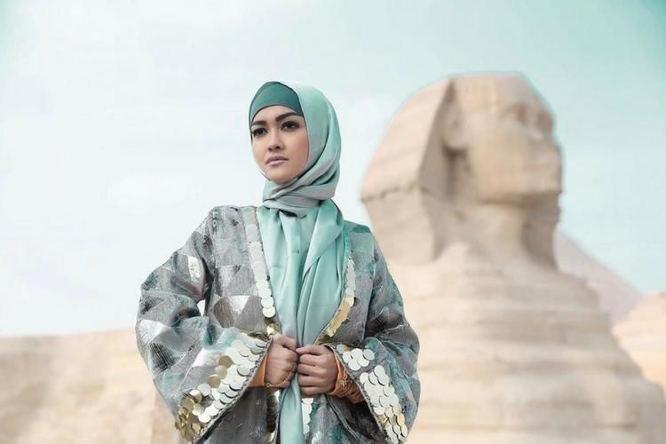 Instagram.com/@juliaperrezz