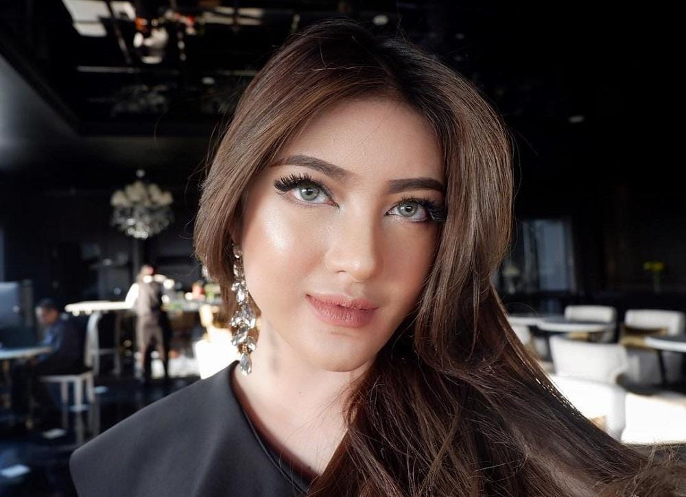 instagram.com/tanayalyssia