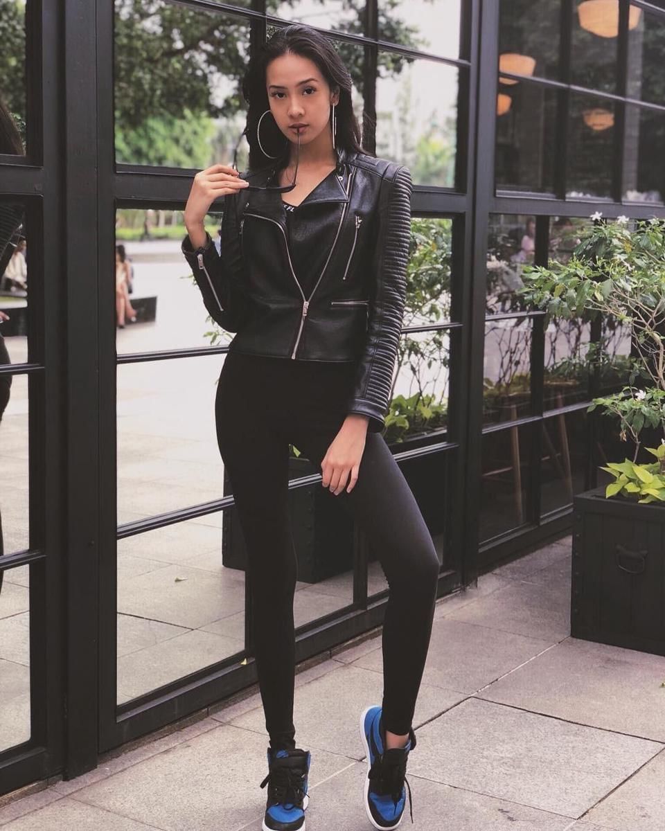 Instagram.com/Anya Geraldine