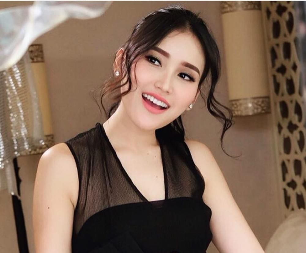 Instagram.com/ayutingting92