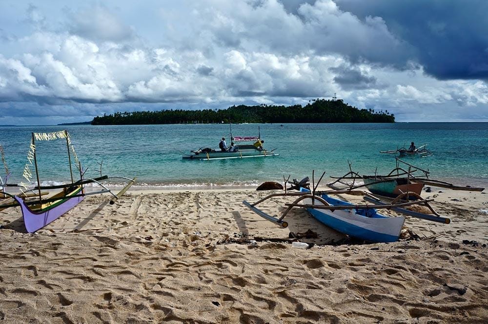 nilotpalaontravel.blogspot.co.id