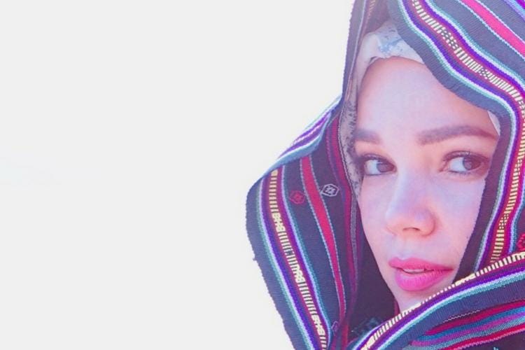 Instagram.com/@dewisandra