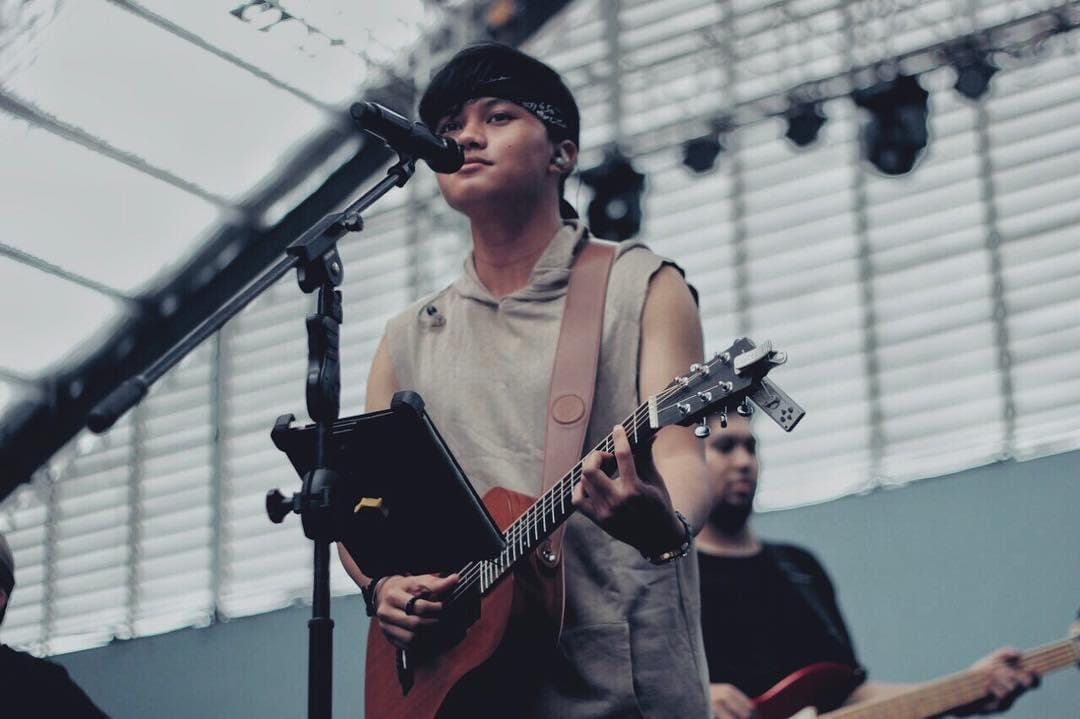 Instagram.com/rizkyfbian