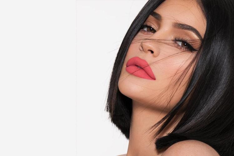 instagram.com/kyliejenner