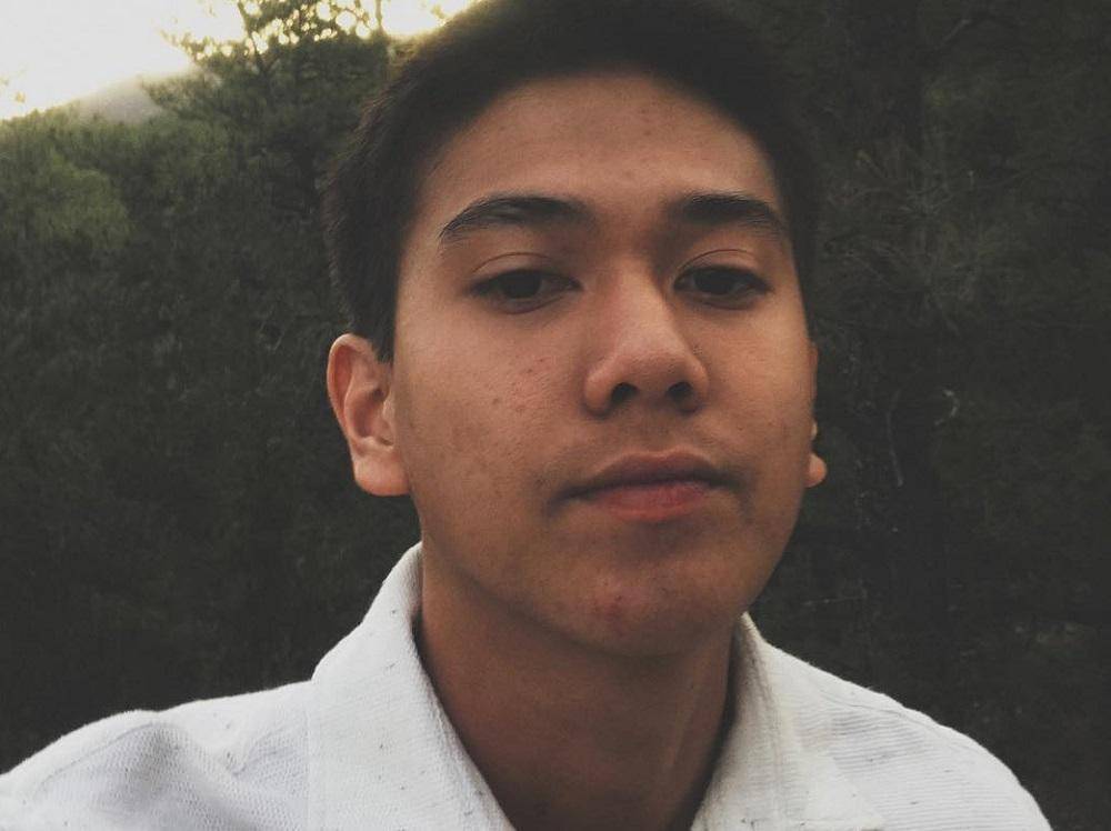 instagram.com/iqbaal.e