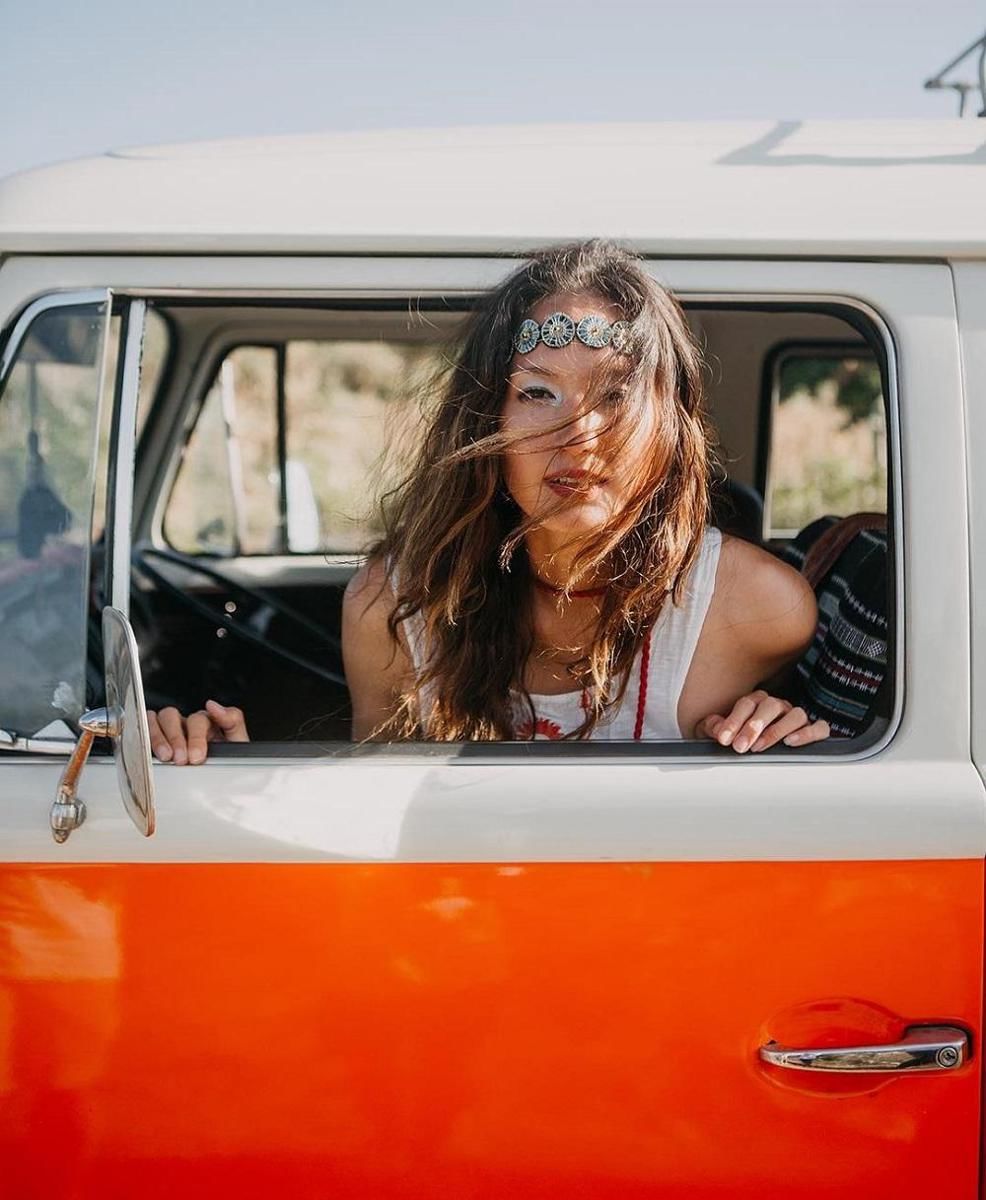 Instagram.com/nadinelist