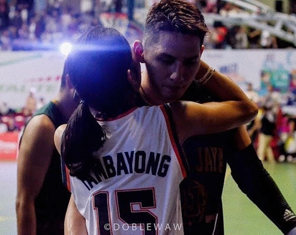 Instagram.com/mikhatambayong, doblewaw