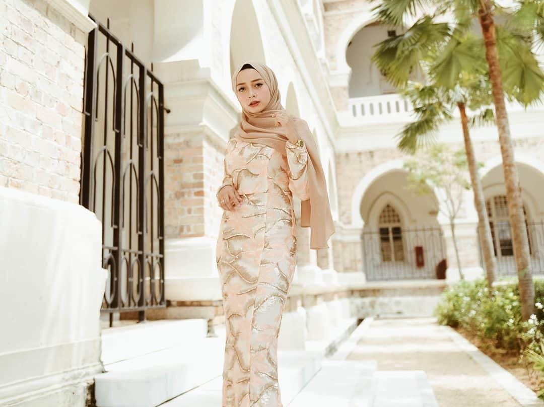 7 Tempat Belanja Online Baju Lebaran Terpercaya