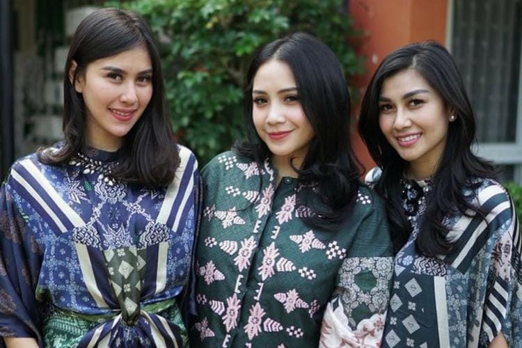 Instagram.com/@raffinagita1717