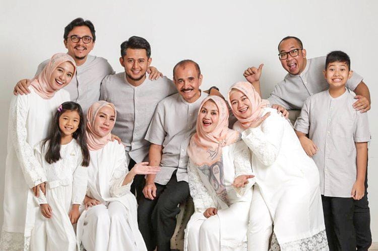 Instagram.com/laudyacynthiabella