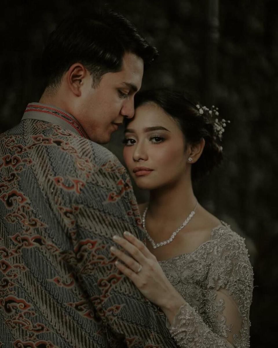 Instagram.com/adzanabs, deekayphotography