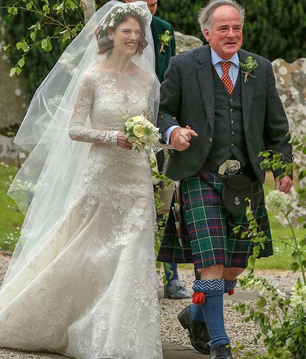 Instagram.com/eliesaabworld