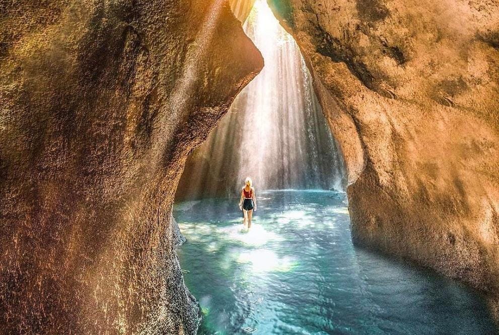 Punya Nyali Besar? Coba deh Ke 4 Destinasi Wisata Air Terjun Ini