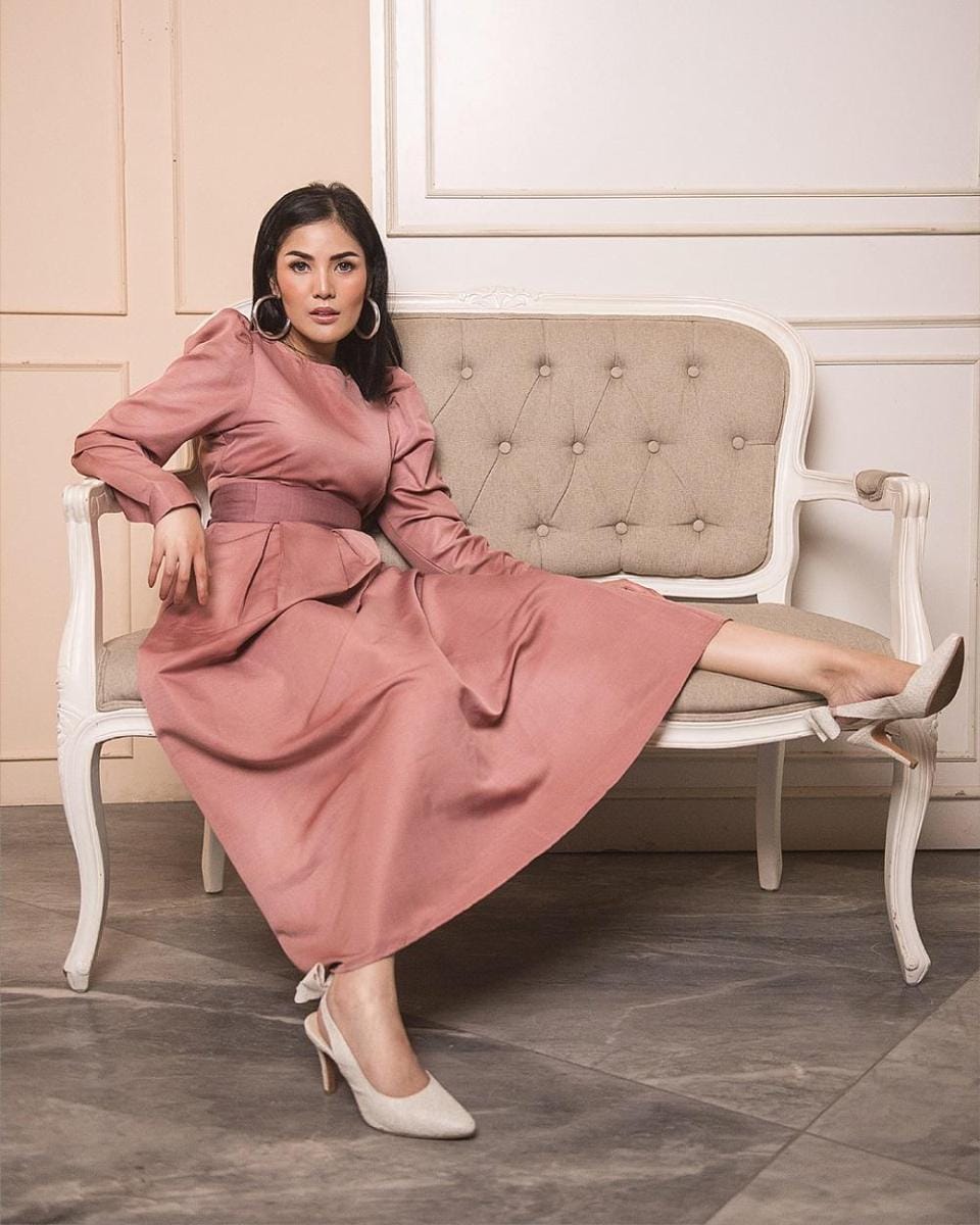 instagram.com/nindyparasadyharsono