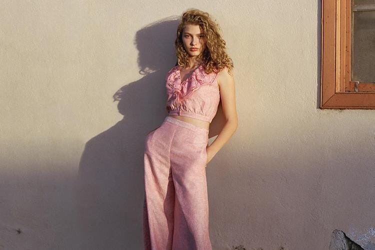 #PopbelaOOTD: Manis Memakai Atasan Pink
