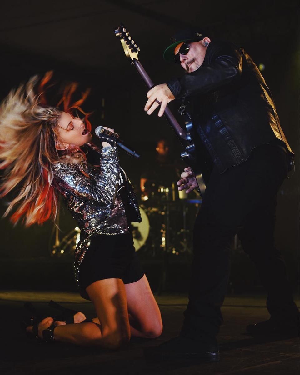 instagram.com/fergie