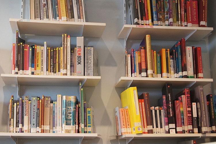 whiteboardjournal.com