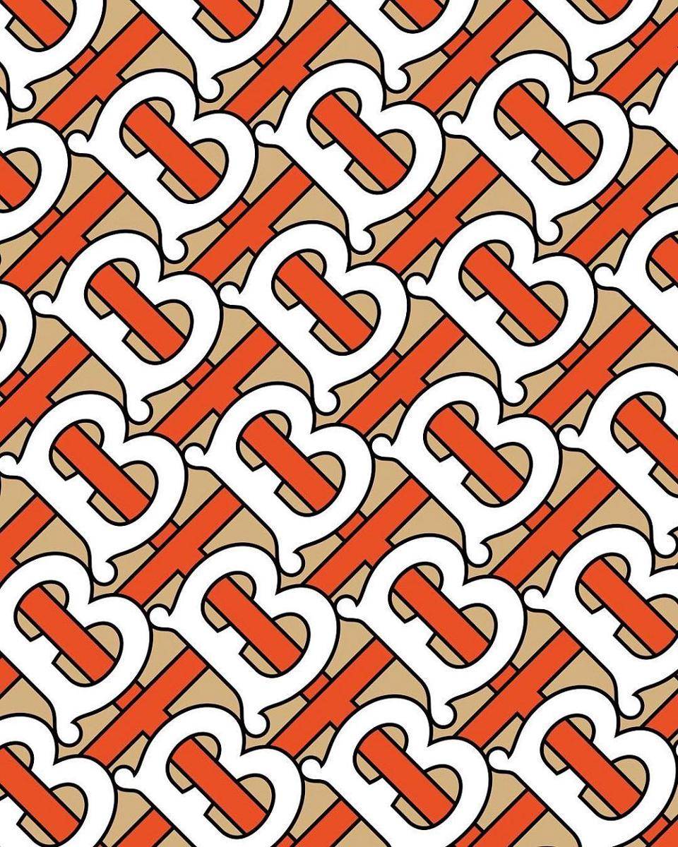 Instagram.com/burberry