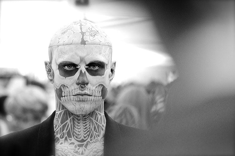Masa Lalu Kelam ‘Zombie Boy’, Sahabat Lady Gaga yang Bunuh Diri