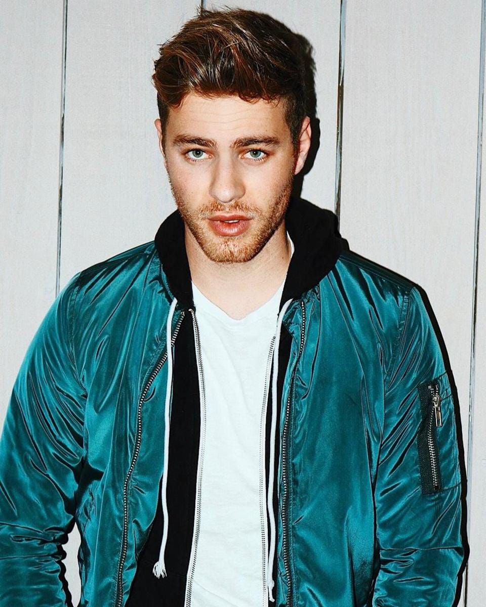 Instagram.com/cameronfuller