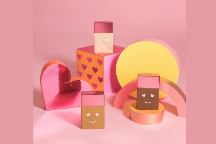 Bikin Happy, Ini 5 Alasan Kenapa Kamu Harus Coba Foundation Terbaru dari Benefit Cosmetics