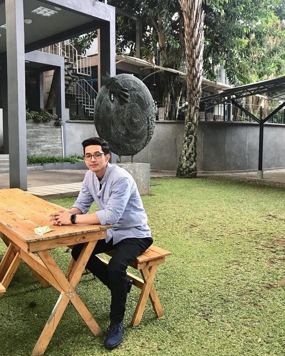 Instagram.com/adityaspratama