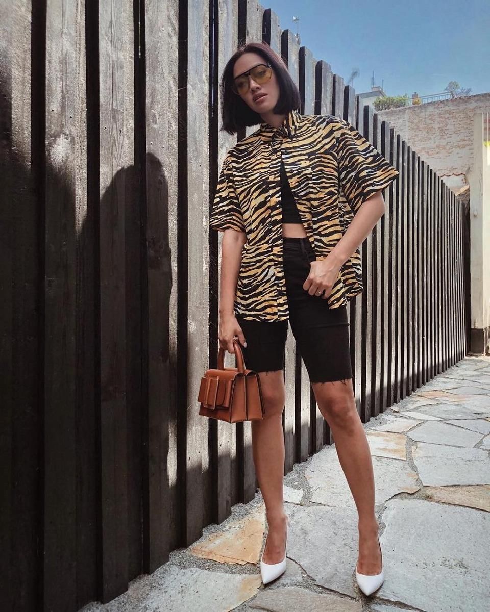 Instagram.com/handinframe