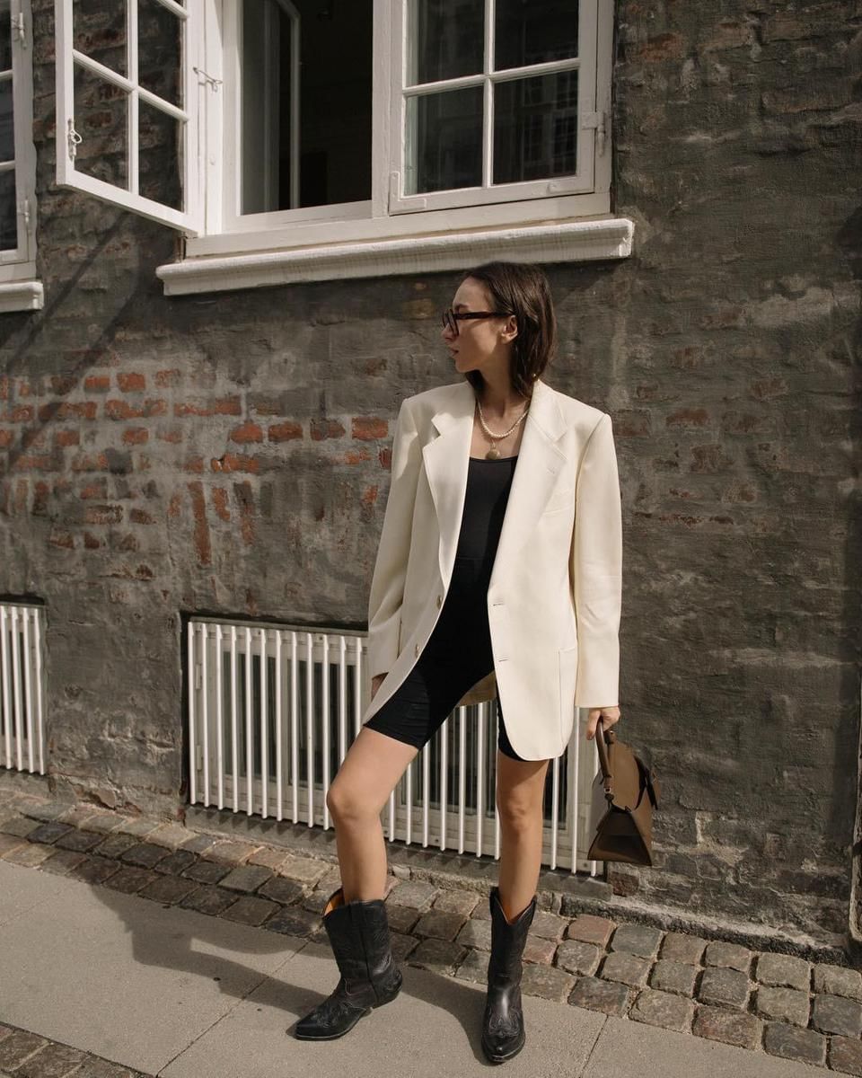 Instagram.com/Beatrice Gutu