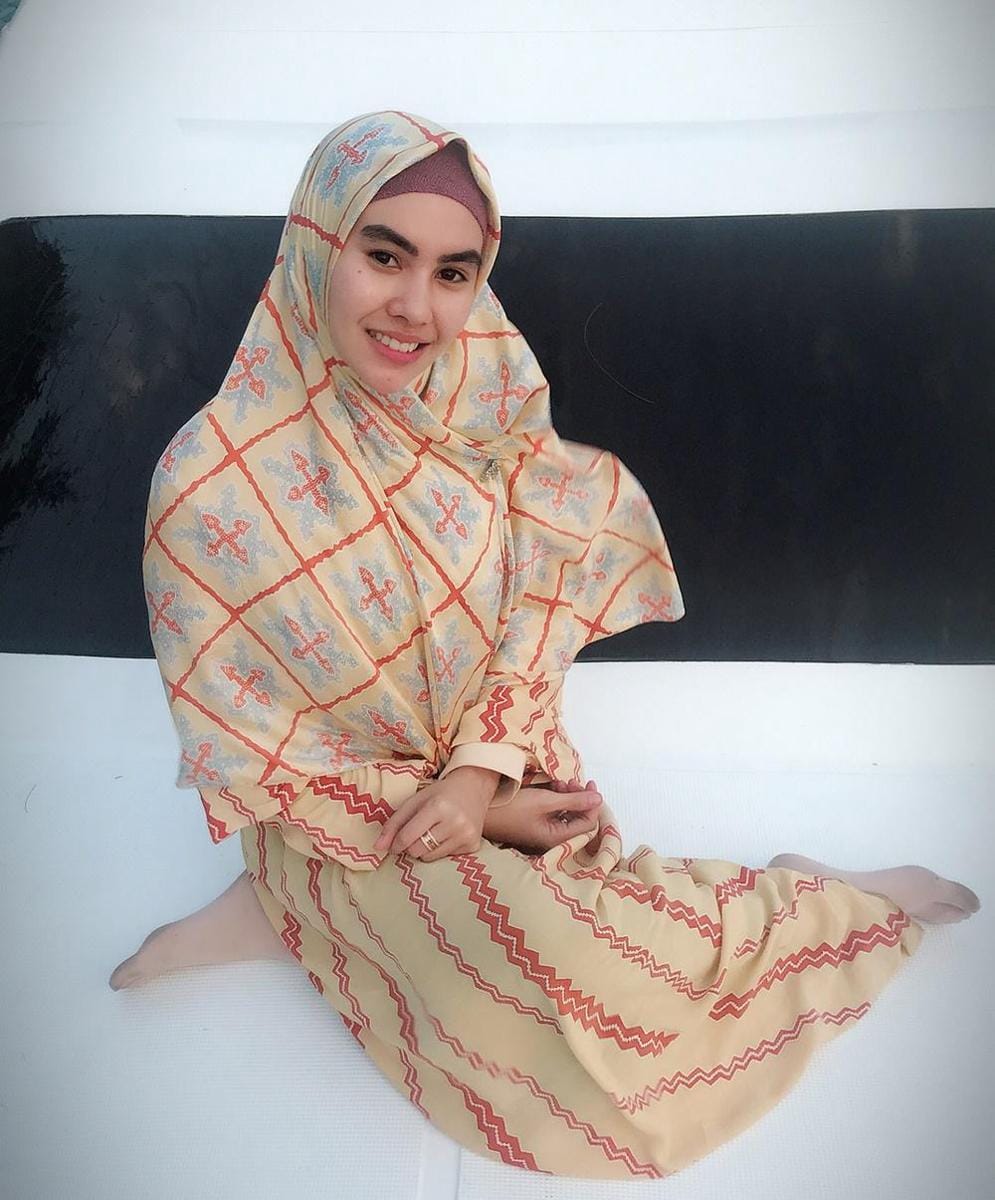 Instagram.com/kartikaputriworld