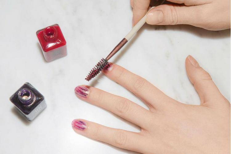 intothegloss.com
