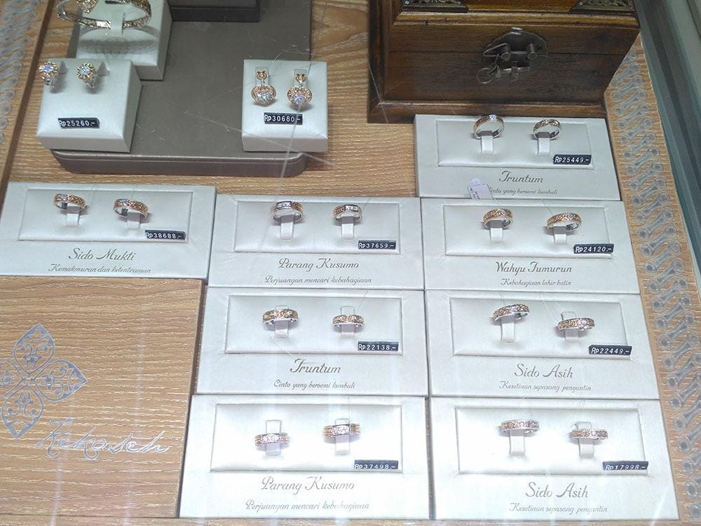 Popbela.com/Mega Dini