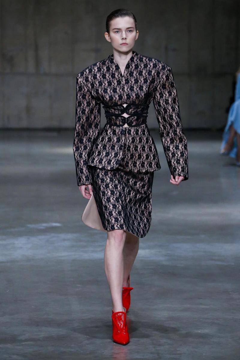 www.vogue.com