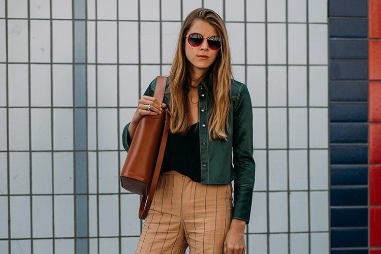 #PopbelaOOTD: Jaket Kerja Anti-mainstream