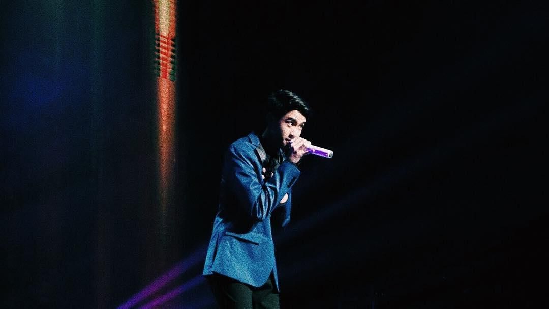 Instagram.com/devdanendra