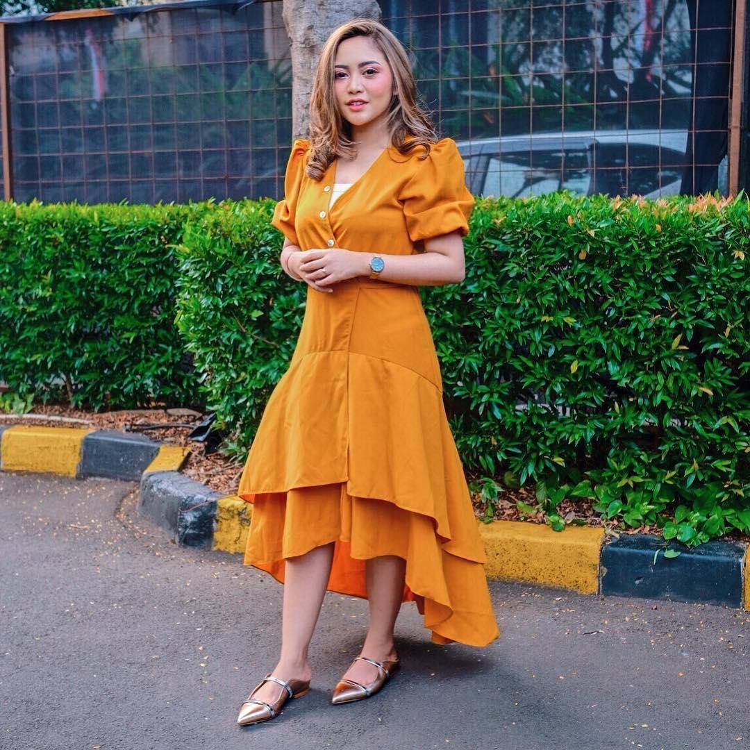 Instagram.com/rachelvennya