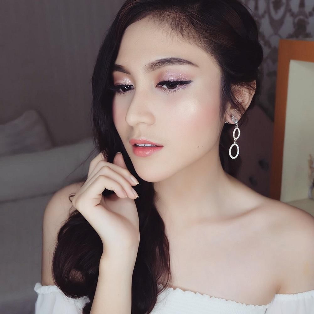 Instagram.com/denirawiraguna