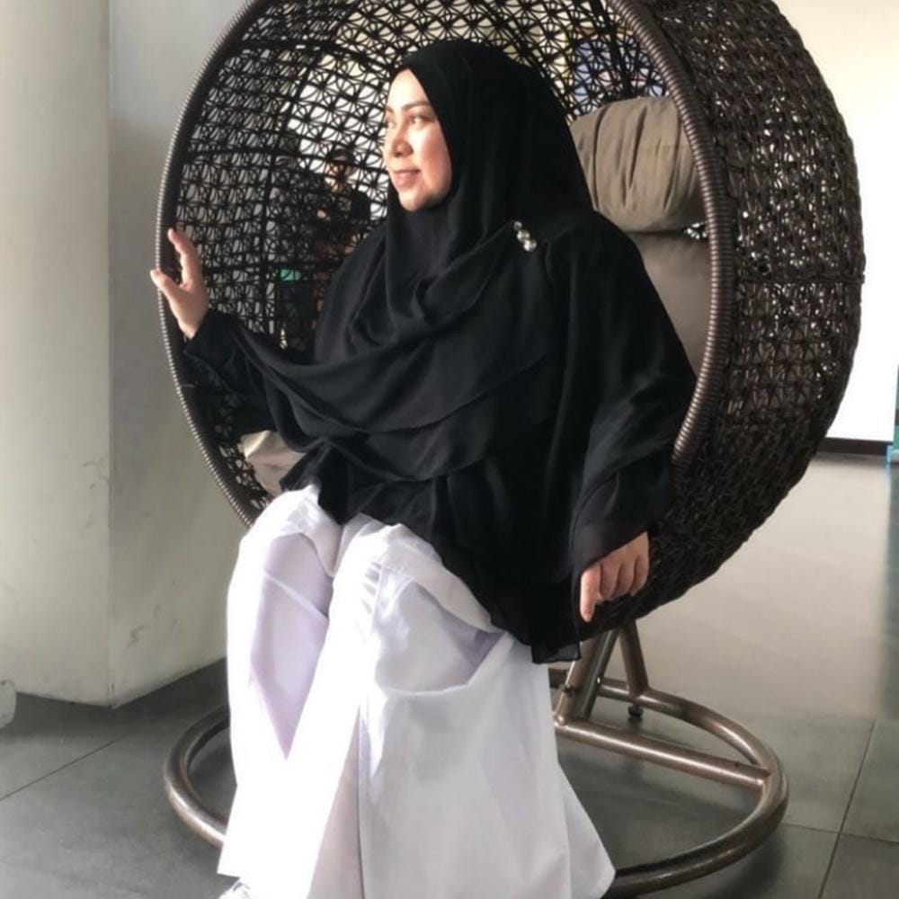 Instagram.com/melly_goeslaw