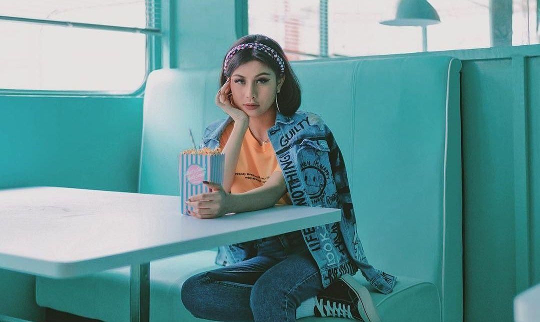 Instagram.com/Awkarin