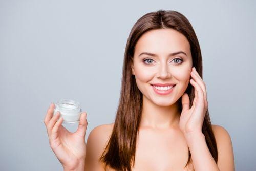 Shutterstock/Roman Samborskyi