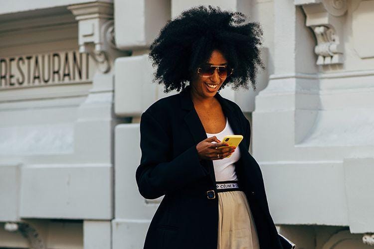 #PopbelaOOTD: Blazer Hitam untuk Ke Kantor