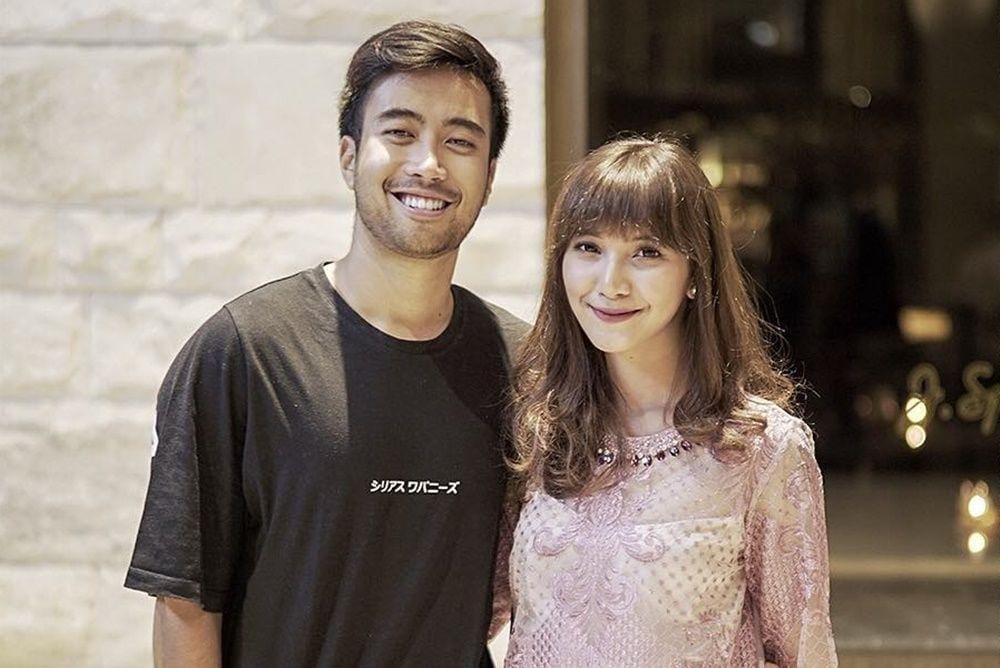 Sudah Putus, 5 Artis Ini Pilih Sahabatan sama Mantan