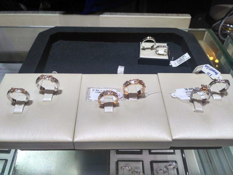 Popbela.com/Mega Dini