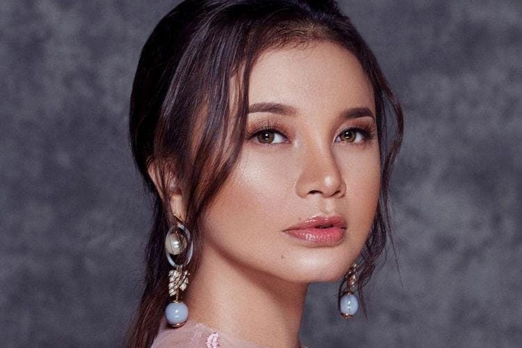 Instagram.com/@itsrossa910/@karinayasmine