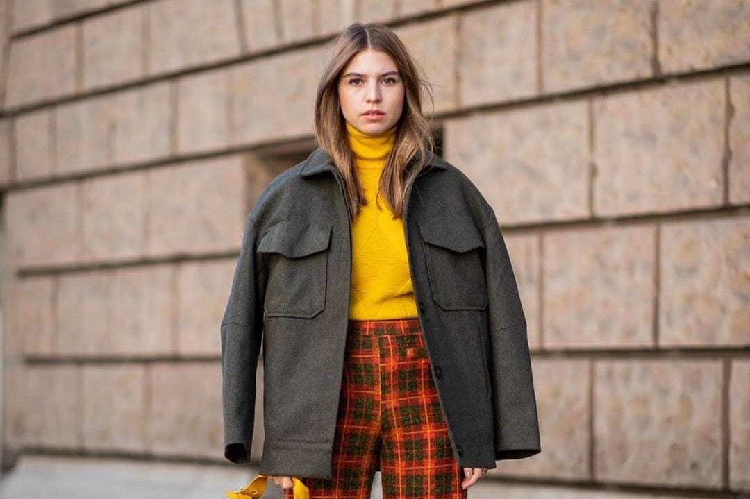 5 Tips Fashion Simple Agar Kamu Jago Mixing Warna